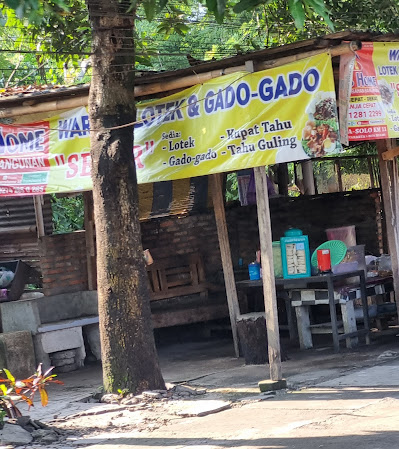 Lotek & Gado-Gado Sekar